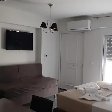 Giannis Apartment